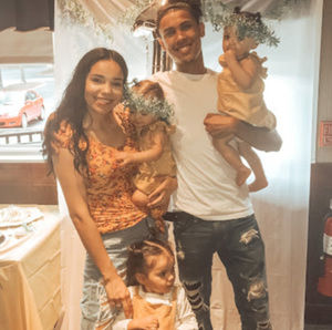 Meet your Posher, Selena